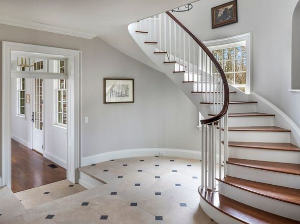 401 Sandy Valley Rd, Westwood MA 02090