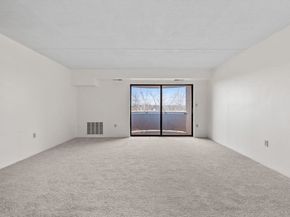 2500 Mystic Valley Pkwy 907, Medford MA 02155