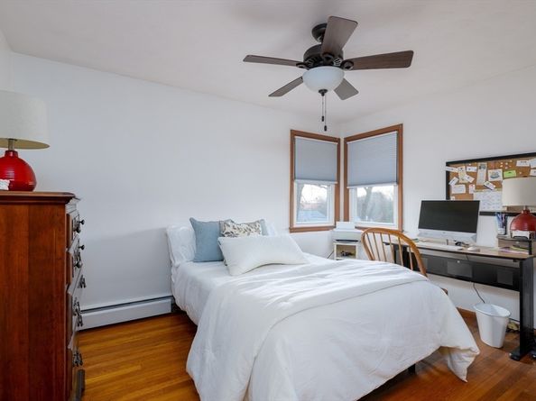 95 Saint Nicholas Avenue, Worcester MA 01606