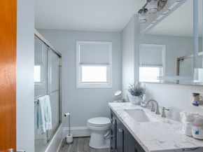 95 Saint Nicholas Avenue, Worcester MA 01606