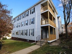 78 Green Hill Pkwy, Worcester MA 01605