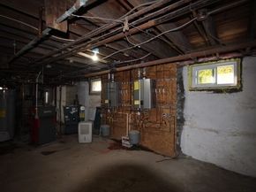 78 Green Hill Pkwy, Worcester MA 01605