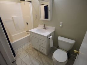 78 Green Hill Pkwy, Worcester MA 01605