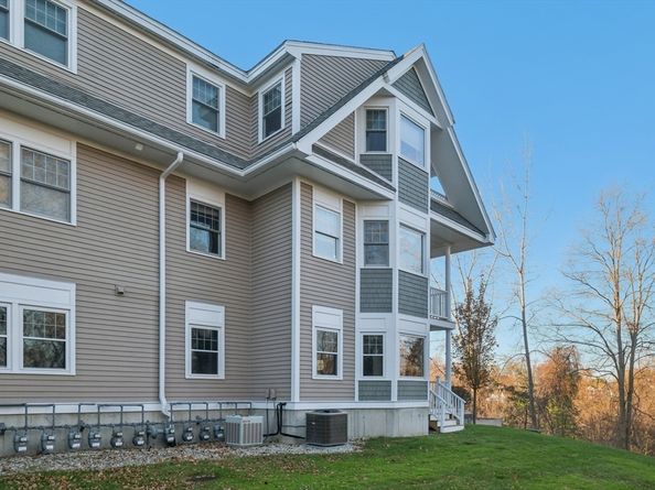 6 Technology Dr 116, Chelmsford MA 01863