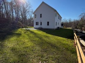 230A Gulf St, Shrewsbury MA 01545