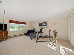 56 Chapel St, Duxbury MA 02332