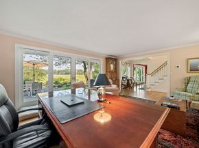 56 Chapel St, Duxbury MA 02332