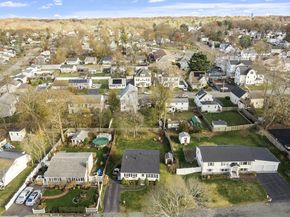 25 Merritt Ave, Brockton MA 02302