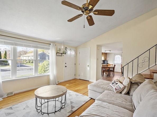 25 Merritt Ave, Brockton MA 02302