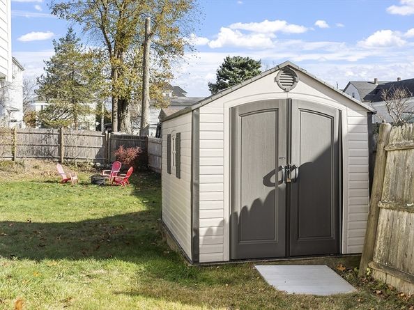 25 Merritt Ave, Brockton MA 02302