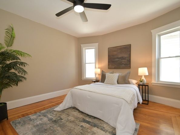 18 Lyon St 2, Boston MA 02122