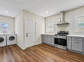 18 Lyon St 2, Boston MA 02122