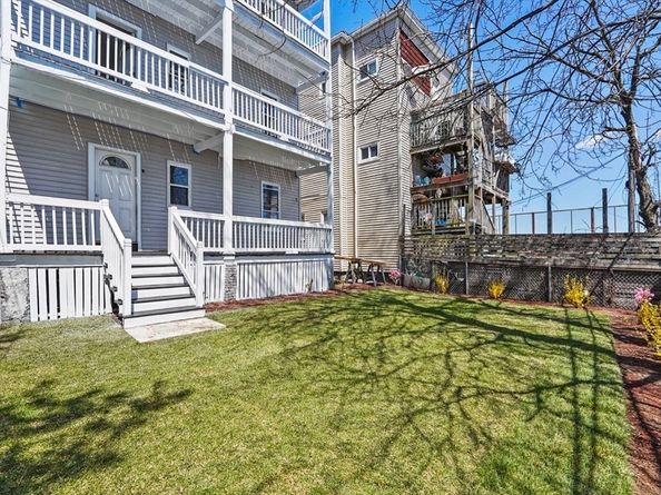 18 Lyon St 2, Boston MA 02122