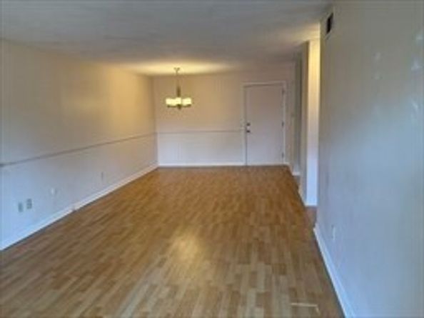 176 Maple Ave 3  25, Rutland MA 01543