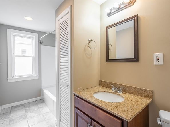 311 Plantation St, Worcester MA 01604