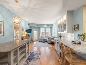 36 Village 506, Middleton MA 01949