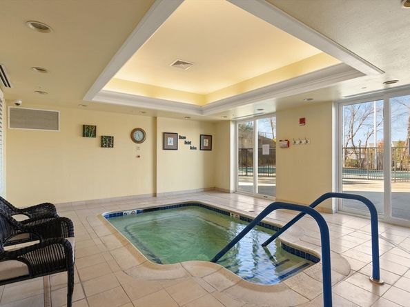 36 Village 506, Middleton MA 01949