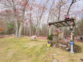 75 Lake St, Uxbridge MA 01569