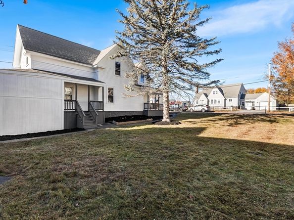 68 Union St, North Andover MA 01845