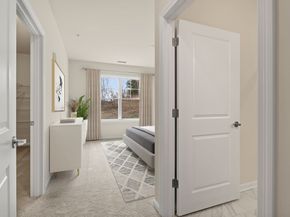 5 Peters Farm Way 106, Westborough MA 01581