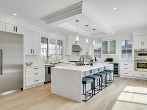 686 Centre St, Newton MA 02458