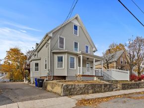 33 Chestnut St, Milford MA 01757