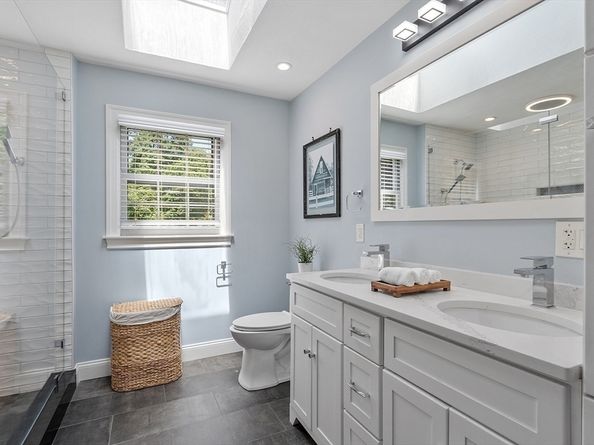 21 Valleyfield St, Lexington MA 02421