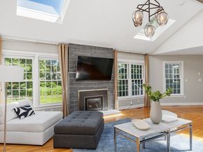 21 Valleyfield St, Lexington MA 02421