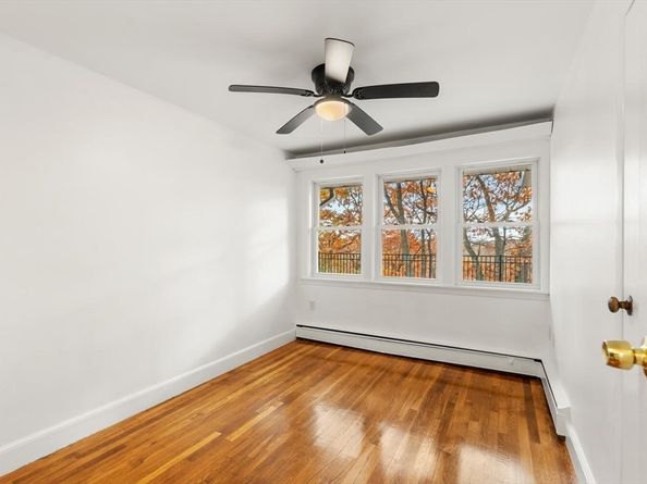 2 Mcintyre Road, Saugus MA 01906