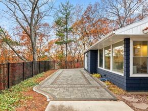 2 Mcintyre Road, Saugus MA 01906