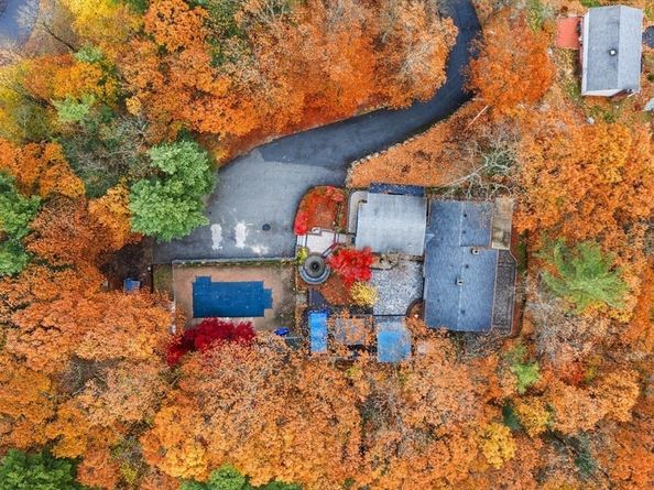 2 Mcintyre Road, Saugus MA 01906