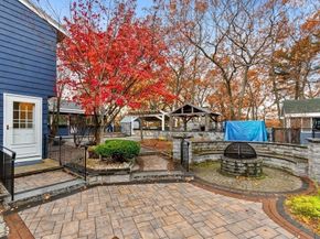 2 Mcintyre Road, Saugus MA 01906