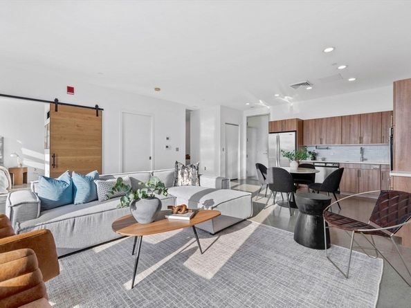 9 Medford Street PH3, Somerville MA 02143