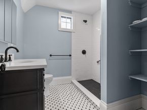 16 Pleasant St, Wakefield MA 01880