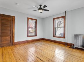 16 Pleasant St, Wakefield MA 01880