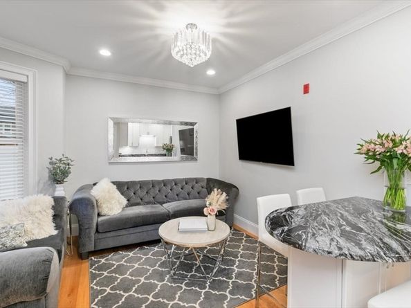 25 Cherry 3, Danvers MA 01923