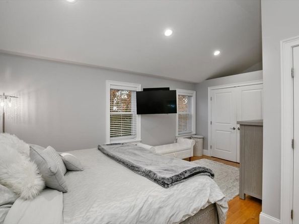 25 Cherry 3, Danvers MA 01923