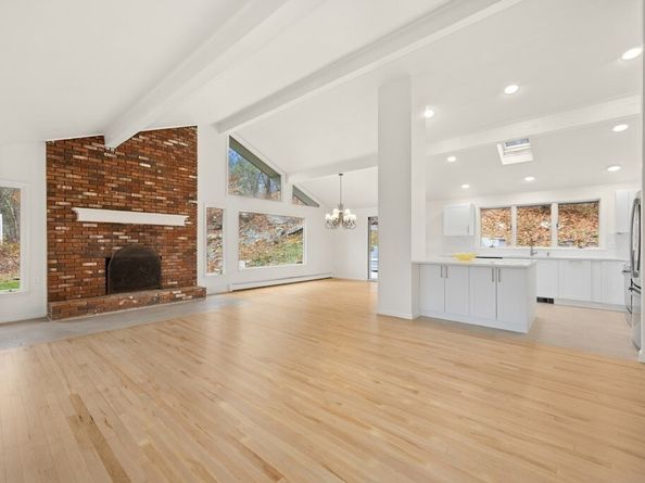 245 Brewer Street, Northborough MA 01532