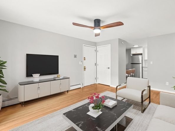 38 Main Street 15, North Reading MA 01864