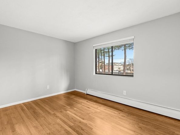 38 Main Street 15, North Reading MA 01864