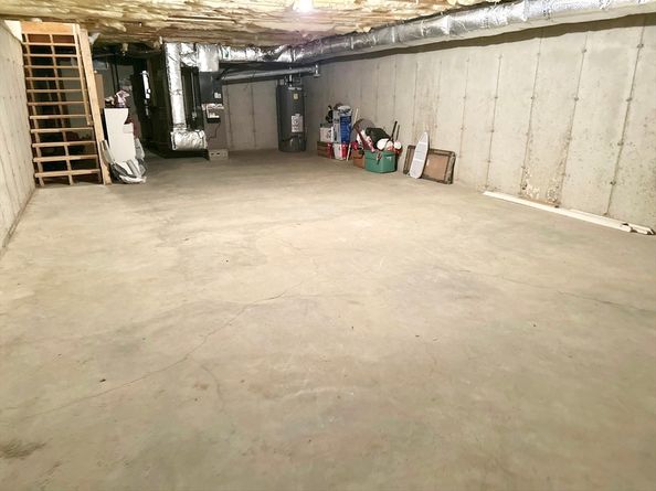 48 Belgian Way 48, Fitchburg MA 01420