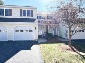 48 Belgian Way 48, Fitchburg MA 01420