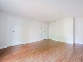 14 Shadowbrook Lane 30, Milford MA 01757