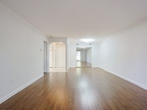 14 Shadowbrook Lane 30, Milford MA 01757