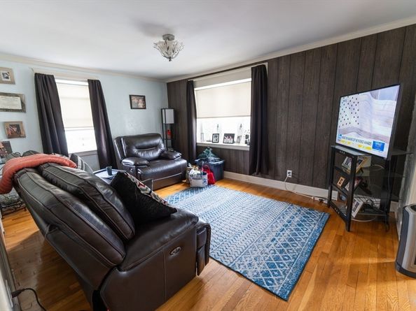 62-64 Lawn Ave, Quincy MA 02169