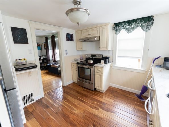 62-64 Lawn Ave, Quincy MA 02169