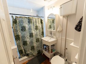 62-64 Lawn Ave, Quincy MA 02169