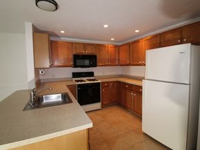 24 Olde Canal Way 24, Uxbridge MA 01569