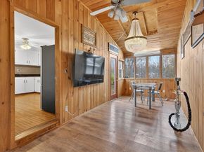 33 Isleboro St, Worcester MA 01606