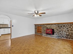 33 Isleboro St, Worcester MA 01606